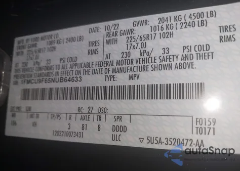 2022 Ford Escape S z USA, uszkodzony, nr VIN 1FMCU9F65NUB64633